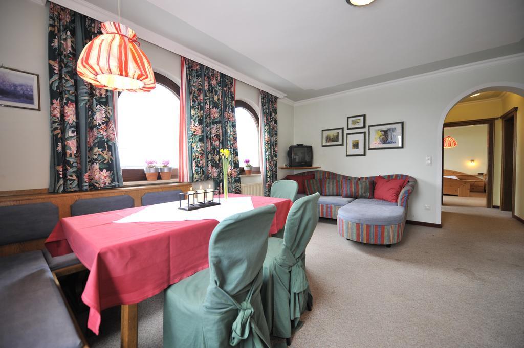 Apparthotel Restaurant Steiners Eben Im Pongau Rum bild