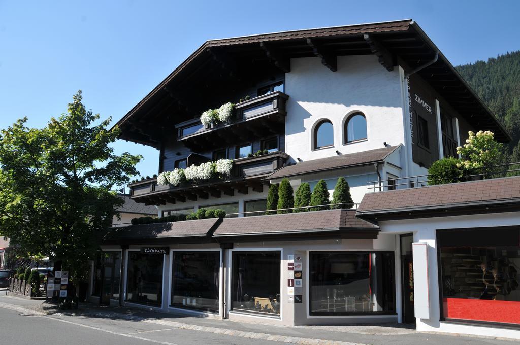 Apparthotel Restaurant Steiners Eben Im Pongau Exteriör bild